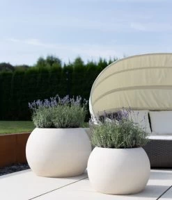 Fleur Ami Polystone-Pflanzgefäß Globe, Ca. Ø60/H43 Cm -Outdoor Living Verkauf 4184248 WE MO 001 fleuramiPolystoneGlobePflanzgefaess60x43cmCreme